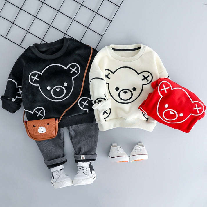 Get Cozy This Season: Autumn and Winter Fleece Cartoon Bear Pattern Children’s Pullover Set – Black Friday Special